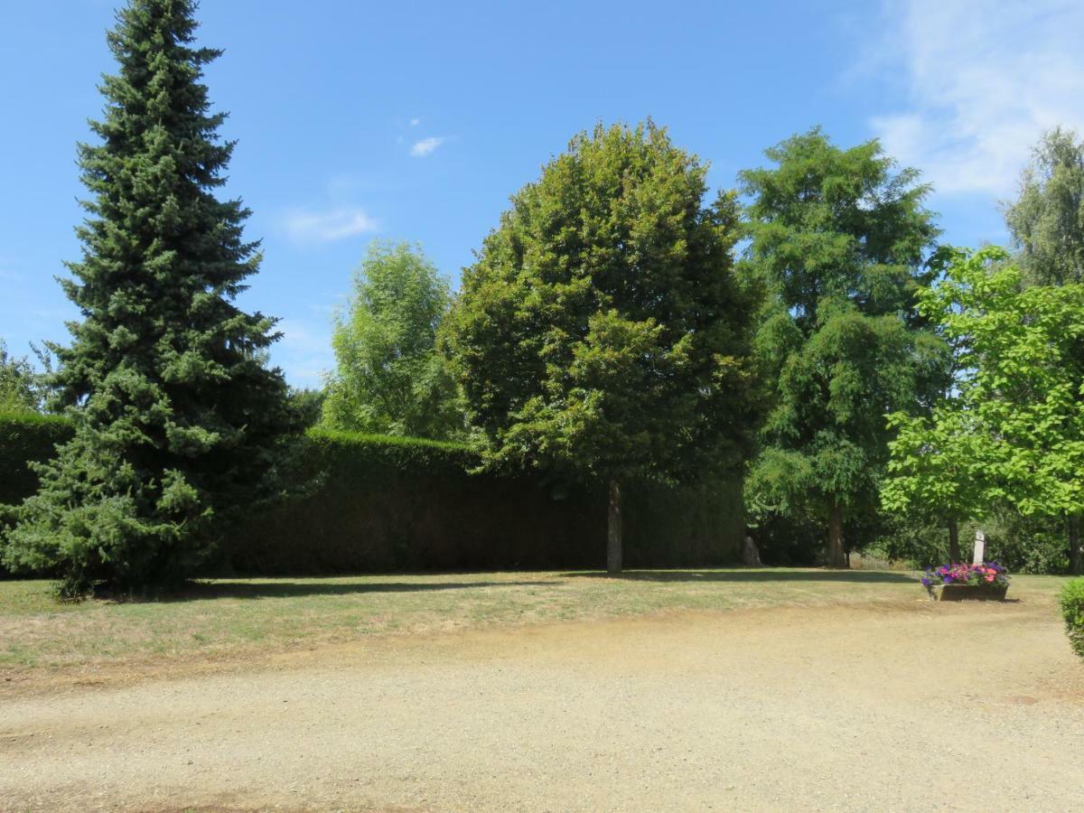 Вилла Gite Des Basses Touches Moitron-sur-Sarthe Экстерьер фото
